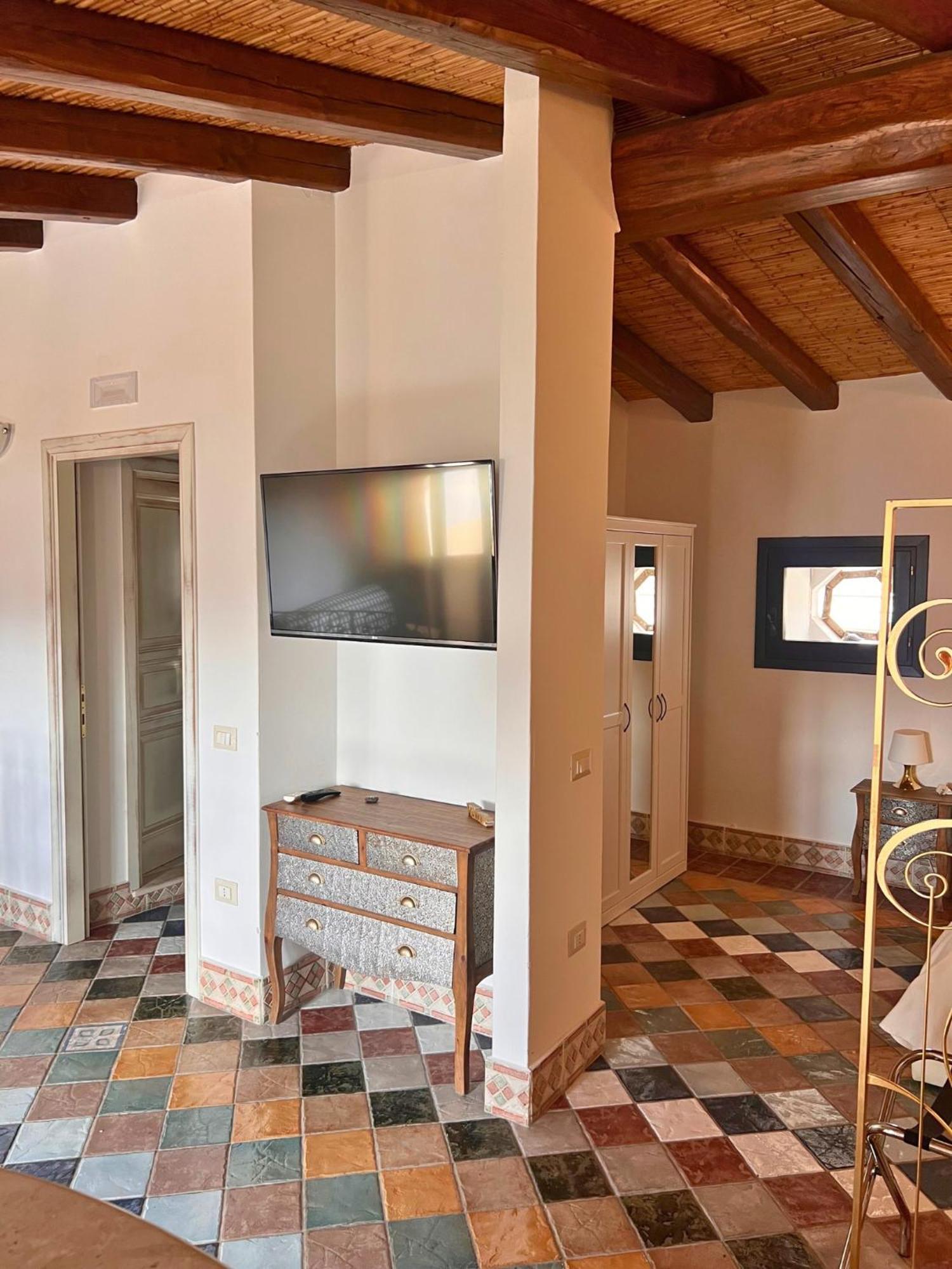 Ogliastra Luxury Apartment Tortolì Esterno foto
